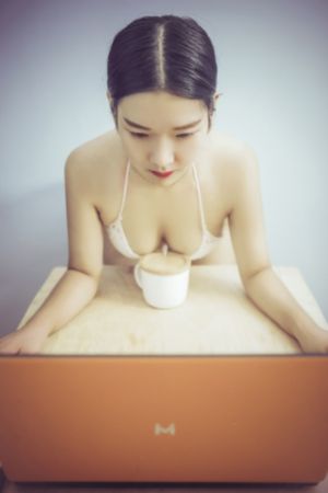 坐爱网站_BD英语免费观看视频